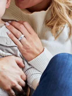 Women's Heart Antler Silicone Ring -Silicone Jewelry & Accessories Eva.Strata.NarrowHeartAntler.Lifestyle2