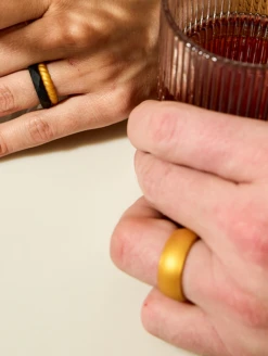 Men's Metallic Classic Silicone Ring -Silicone Jewelry & Accessories Mens.Classic.Metallic.Gold .Lifestyle.2