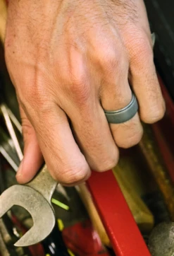 Men's Metallic Polished Step Edge Silicone Ring -Silicone Jewelry & Accessories Mens.PolishedStepEdge.Metallic.Silver.Hover