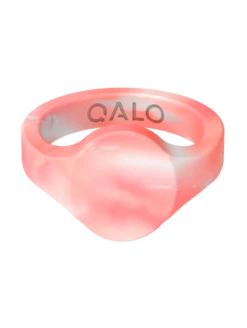Women’s Natural Stone Signet Silicone Ring -Silicone Jewelry & Accessories QALO NaturalStone Signet RoseQuartz Front Trans