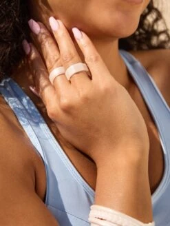 Women’s Lake Silicone Ring -Silicone Jewelry & Accessories QLO Lake Pearl Lifestyle 01