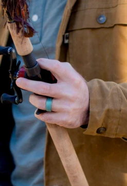 Men's Eva Shockey Polished Step Edge Silicone Ring -Silicone Jewelry & Accessories QLO.Eva3 .2024.PolishedStepEdge.MetallicForest.Men Hover