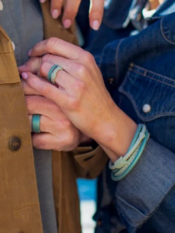 Women's Eva Shockey Essential Bangles -Silicone Jewelry & Accessories QLO.Eva3 .2024.Woodland.Bangles.Women Lifestyle 01