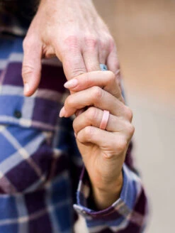 Women's Eva Shockey Strata Silicone Ring -Silicone Jewelry & Accessories QLO.Eva .Shockey.3.23.Web .PDP .Lifestyle.Womens.Rose .Gold .Mauve .1 1