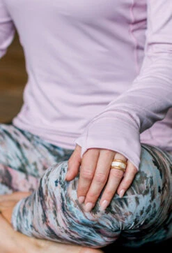 Women's Eva Shockey Antique Gold Double Stack -Silicone Jewelry & Accessories QLO.Eva .Shockey.3.23.Web .PDP .Lifestyle.Womens.Stack .Gold .Hover .1