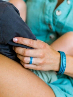 Women's Eva Shockey Smoky Mountains Silicone Ring -Silicone Jewelry & Accessories QLO.Eva .Shockey.4.0.2023.PDP .Womens.Mountain.Ring .Peacock.4