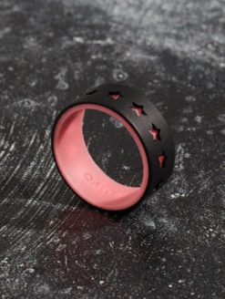 Men's Glow Stars Strata Ring -Silicone Jewelry & Accessories QLO.GlowStars.BlackRed.Men Lifestyle 01
