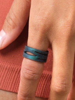 Women's Holographic Zaha Ring -Silicone Jewelry & Accessories QLO.Holographic.ZahaRing.Green Lifestyle 02