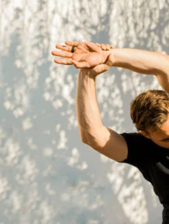 Men's Black Hex Silicone Ring -Silicone Jewelry & Accessories QLO.Men sHex.Black .Lifestyle2