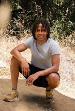 QALO Conscious Men's Modern Ring -Silicone Jewelry & Accessories QLO.Pela .Men sModern.Black .Hover2