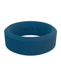 QALO Conscious Men's Modern Ring -Silicone Jewelry & Accessories QLO.Pela .Mens .Modern.StormyBlue.Angle