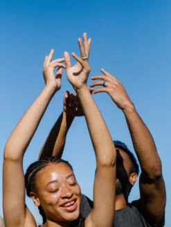 QALO Conscious Men's Modern Ring -Silicone Jewelry & Accessories QLO.Pela .Mens .Modern.StormyBlue.Lifestyle2