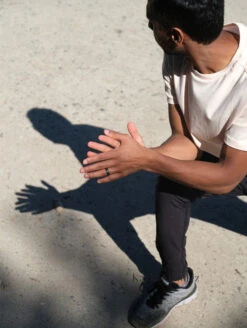 QALO Conscious Men's Modern Ring -Silicone Jewelry & Accessories QLO.Pela .Modern.Black .Lifestyle2