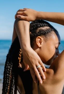 QALO Conscious Women's Modern Ring -Silicone Jewelry & Accessories QLO.Pela .Women sModern.SageGreen.Hover