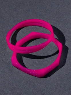 Women's Solar Spell Saturn Bracelet -Silicone Jewelry & Accessories QLO.Solar .Spell .Functional.Jewelry.Saturn.Bracelet.Pink .eCom .PDP .3