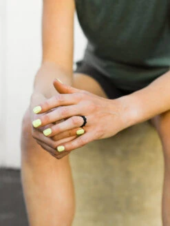 Women's Bolt Silicone Ring -Silicone Jewelry & Accessories QLO.Women sBolt.Black .Lifestyle1