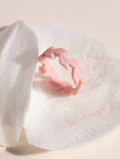 Women's Vine Silicone Ring -Silicone Jewelry & Accessories QLO.WomensVine.Blush .Lifestyle1