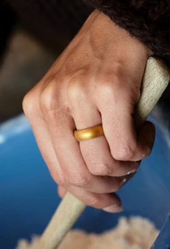 Women's Metallic Classic Silicone Ring -Silicone Jewelry & Accessories Womens.Classic.Metallic.Gold .Hover