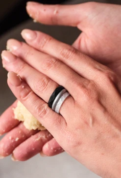 Women's Metallic Forged Stackable Silicone Ring -Silicone Jewelry & Accessories Womens.Classic.Metallic.Pearl .Hover 49a2cdd9 575d 4257 aed1 58829b81aef3